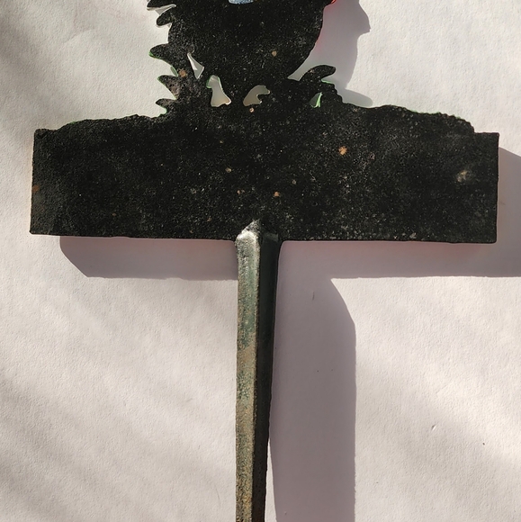 Cast Iron Rooster Crossing Sign - Picture 4 of 4